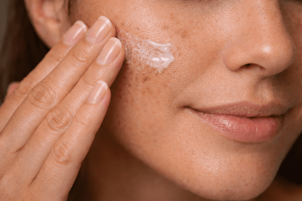 melhores cremes clareadores de manchas no rosto Bioderma Pigmentbio C-Concentrate